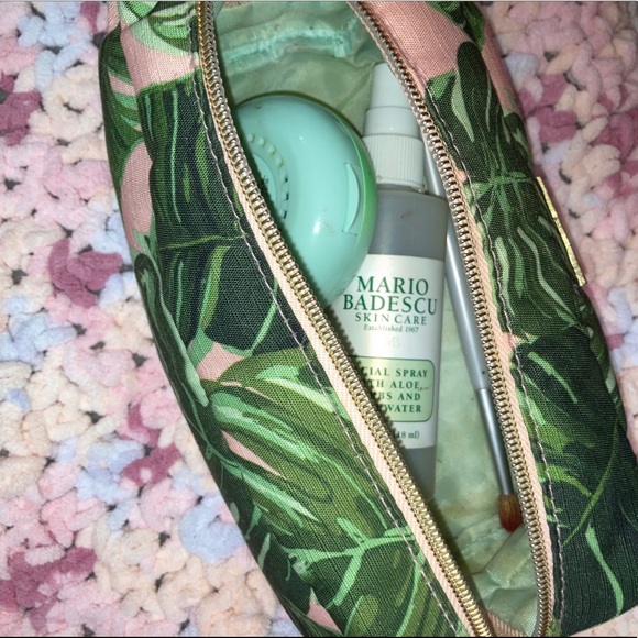 makeup case - Picture 2 of 2